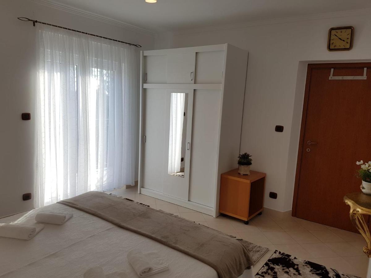 Apartment Mit Balkon بوريتش المظهر الخارجي الصورة