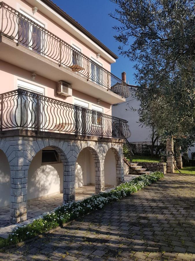 Apartment Mit Balkon بوريتش المظهر الخارجي الصورة